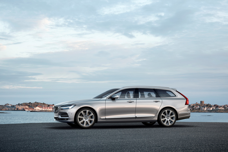Illustration for article titled The 2017 Volvo V90 Is Beautifully Wagon-Tastic